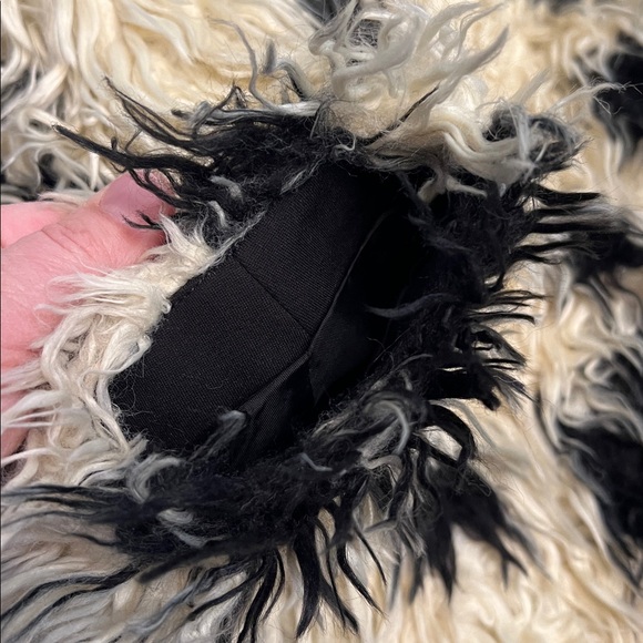 TIBI FAUX FUR SUKA BLACK & CREAM SHAGGY JACKET SIZE XS - Picture 9 of 16